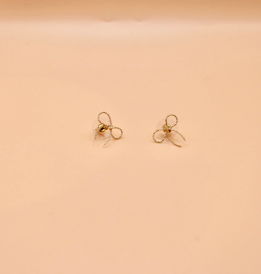 Mini "Louise" stud earrings in gold