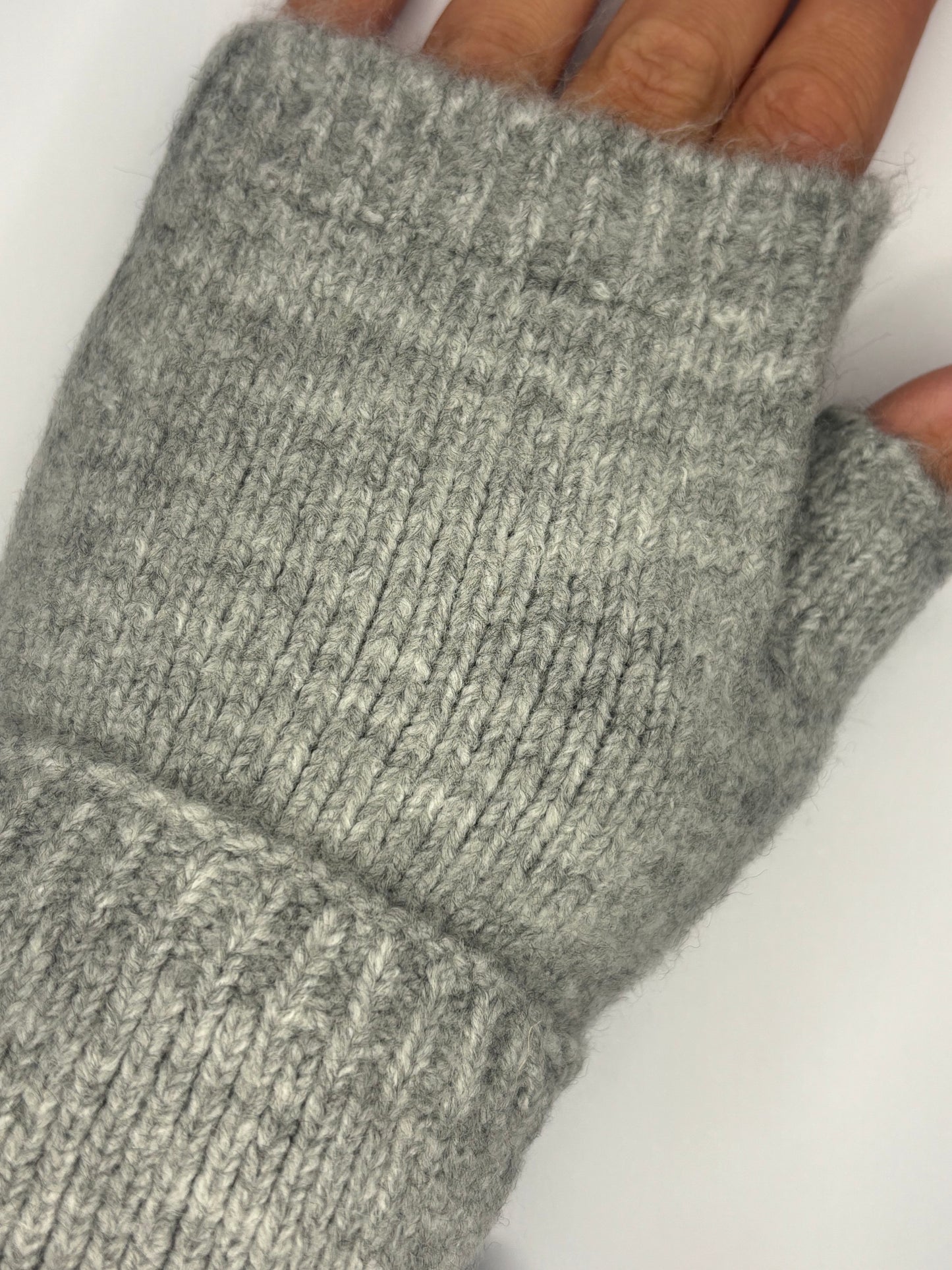 Light grey fingerless gloves