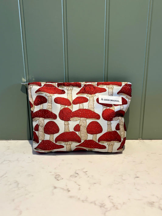 Mushroom makeup bag in red