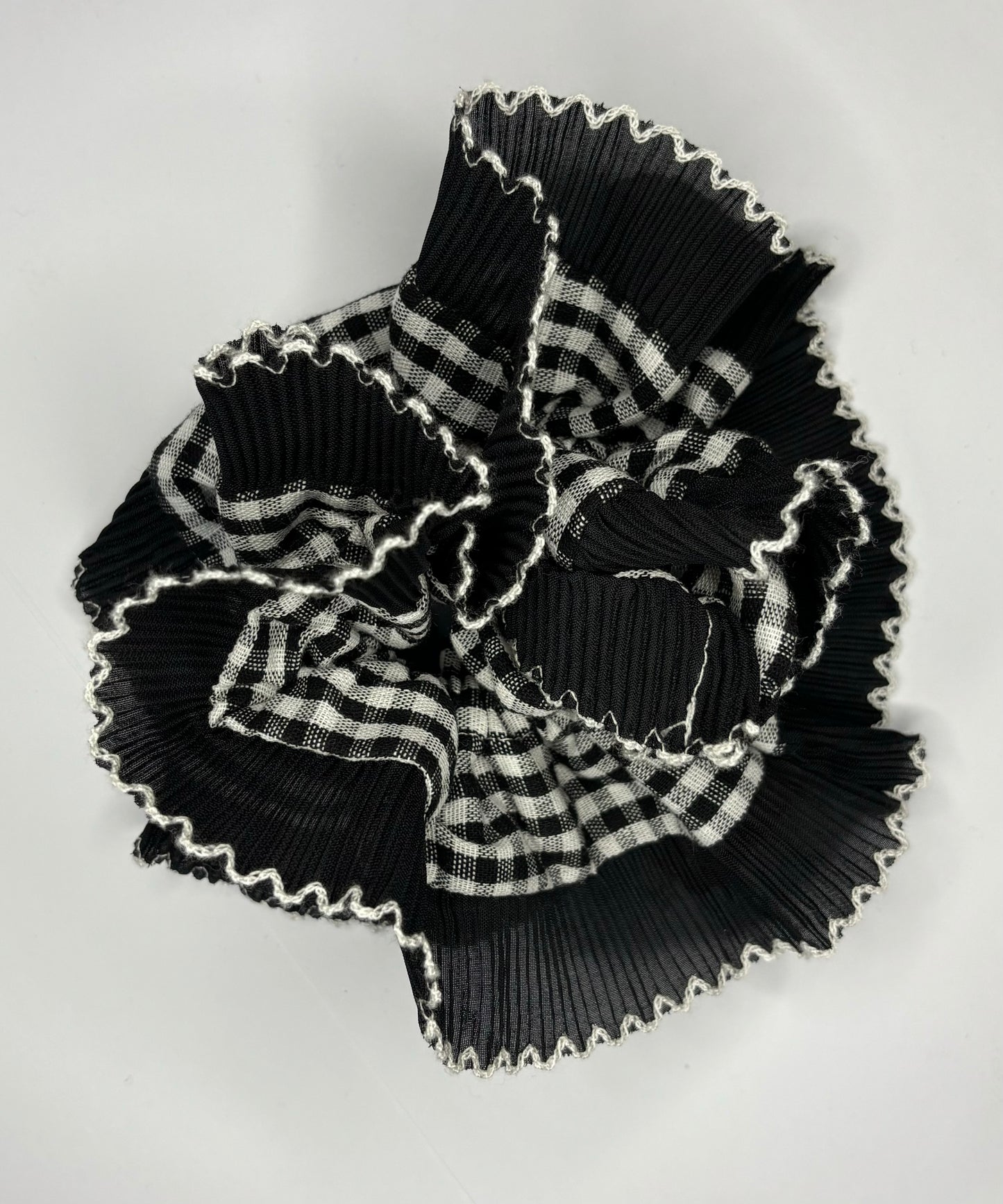 Gingham black giant Scrunchie