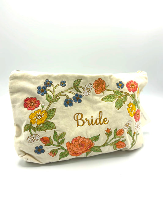 Elizabeth Scarlett Everyday pouch - White bridal floral