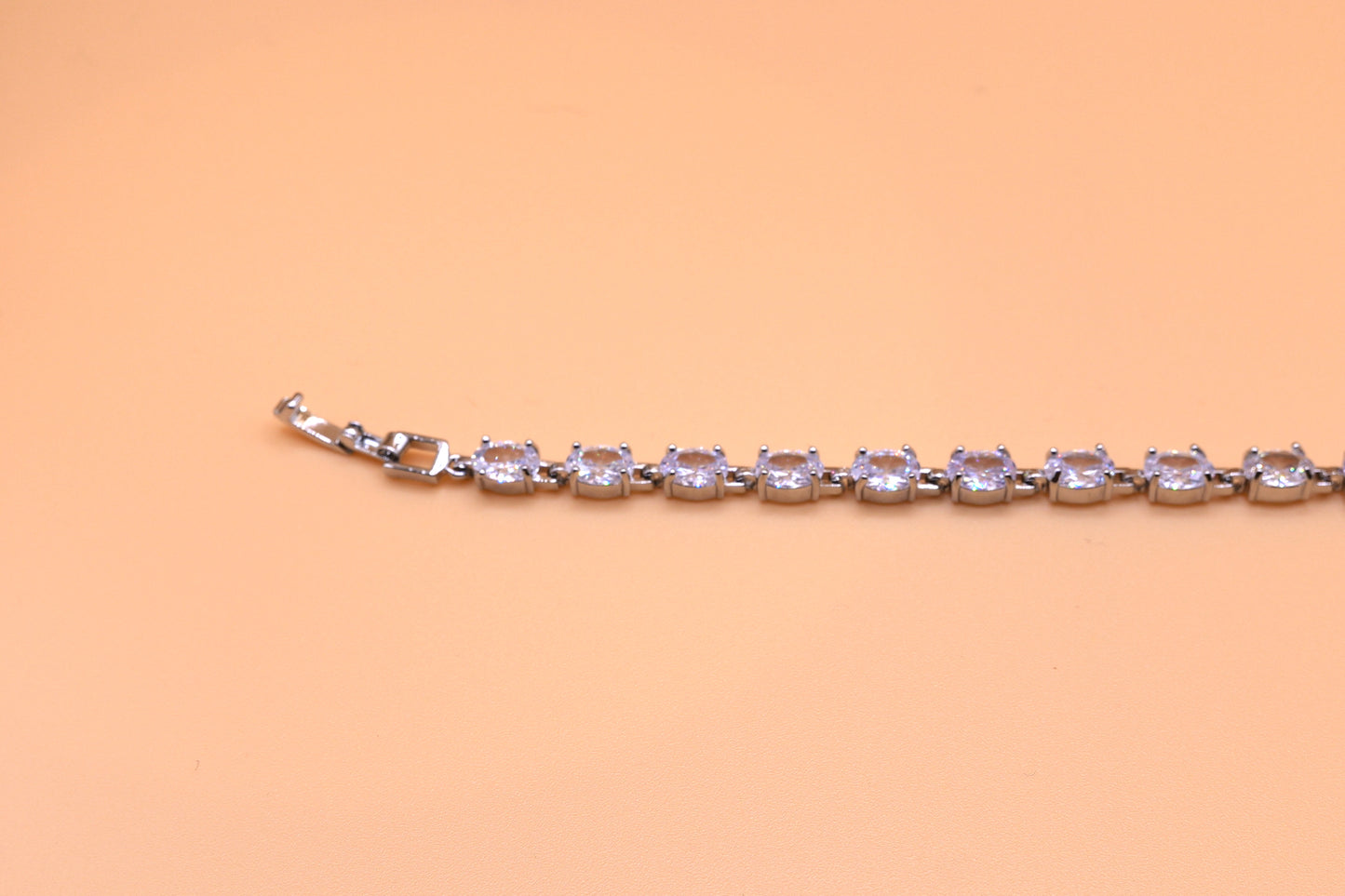 Tennis bracelet in Silver